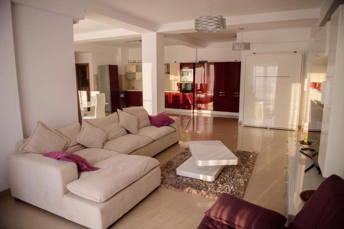 Sadara Sea Breeze Apartment Navodari Exterior photo